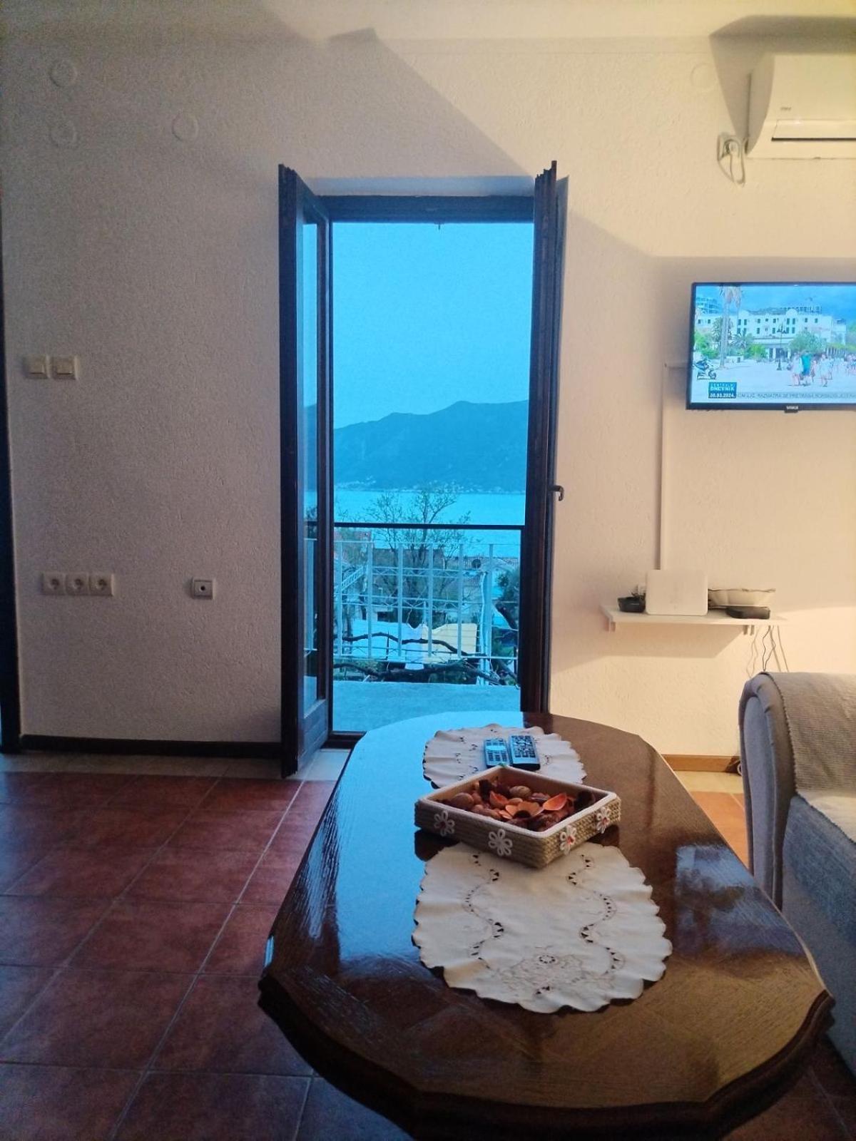Apartment Ivana Котор Экстерьер фото