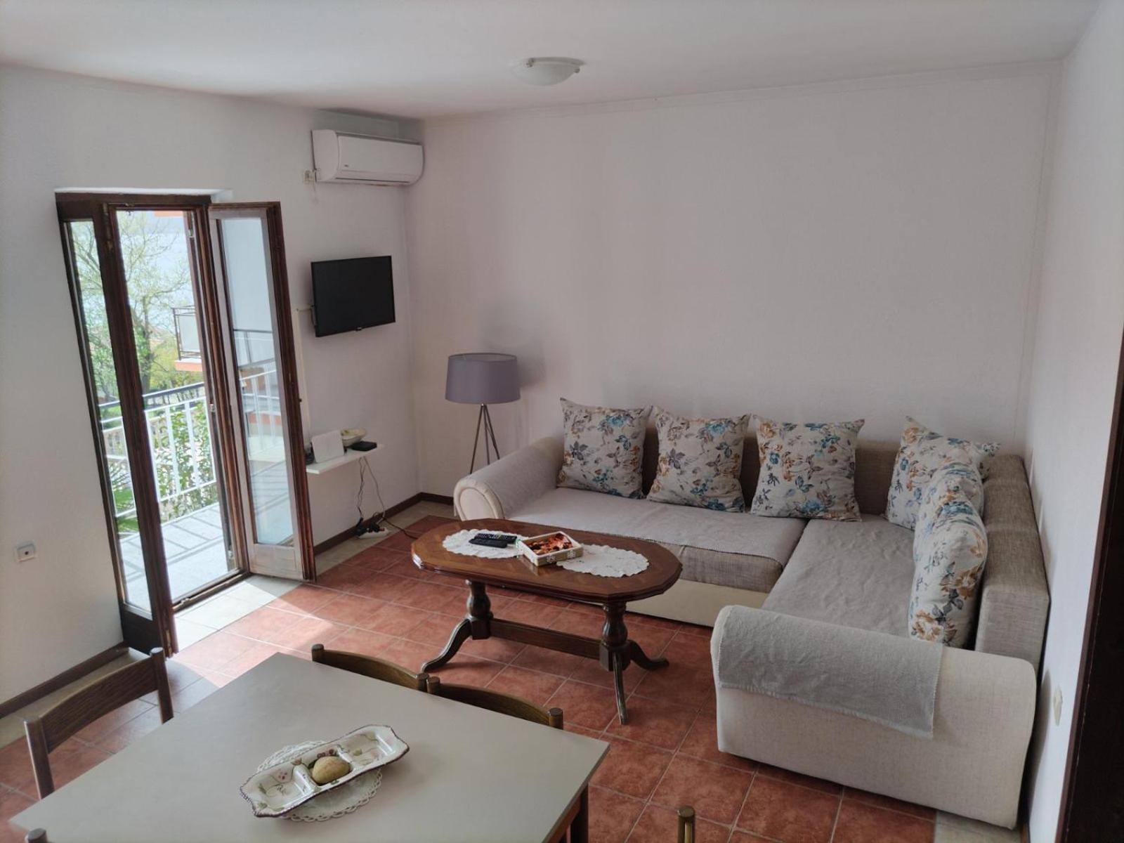 Apartment Ivana Котор Экстерьер фото